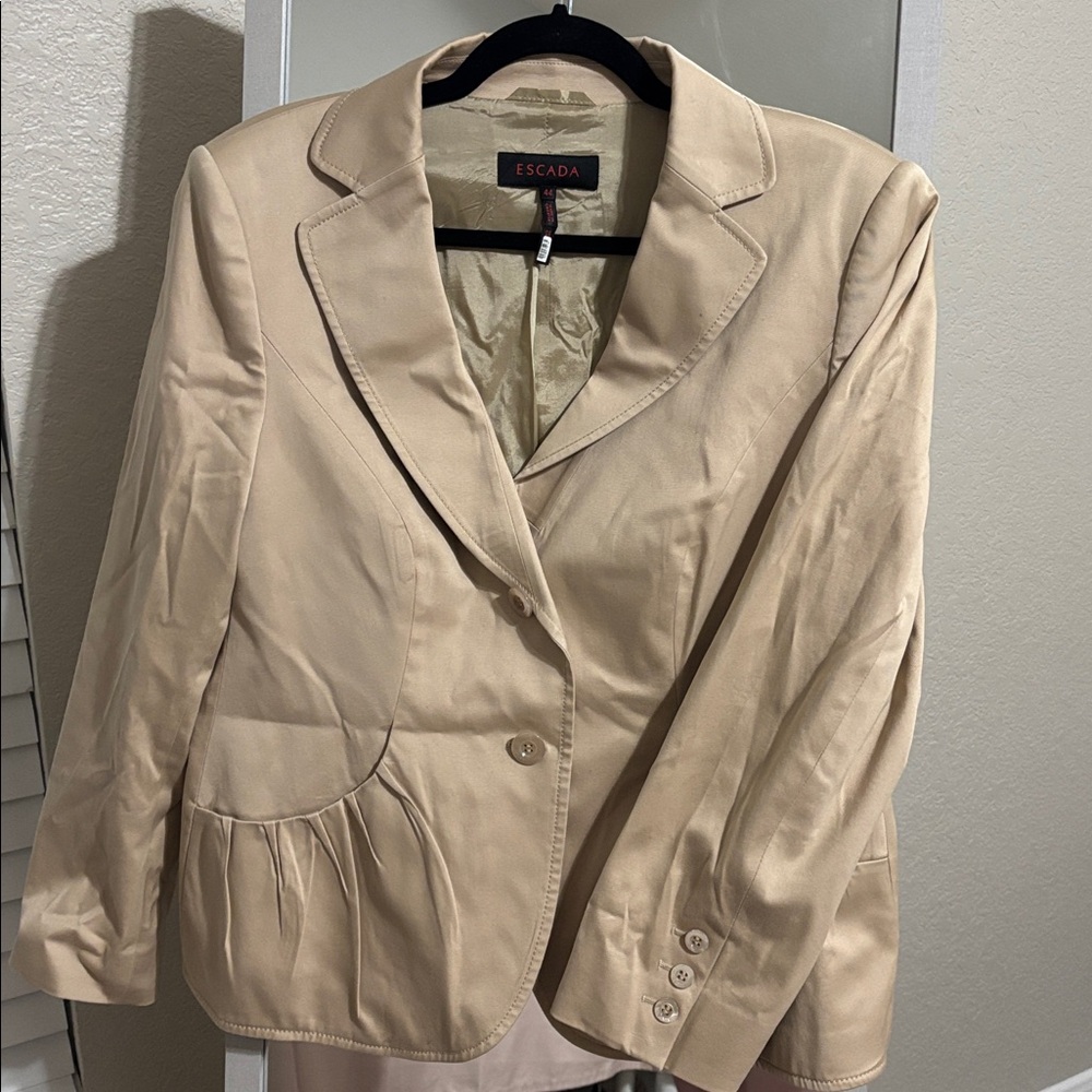 Escada Light Tan Jacket - image 2